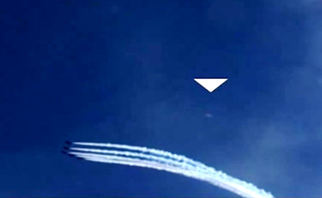 ufo frecce tricolori339 Nov. 10 07.20