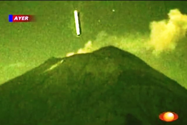 Strange Beings Very Near Popocatepetl Volcano189 Dec. 26