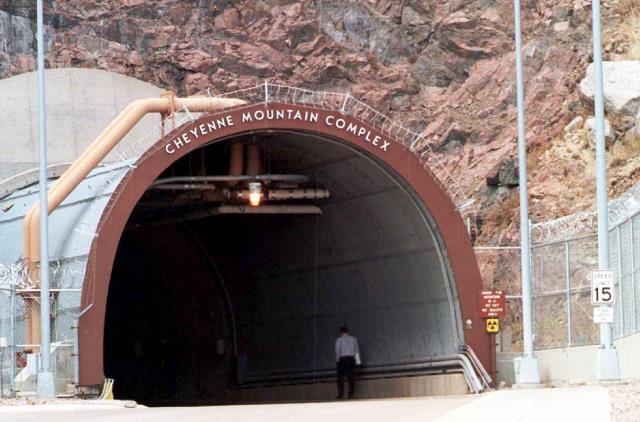 cheyenne-mountain-complex-colorado-springs